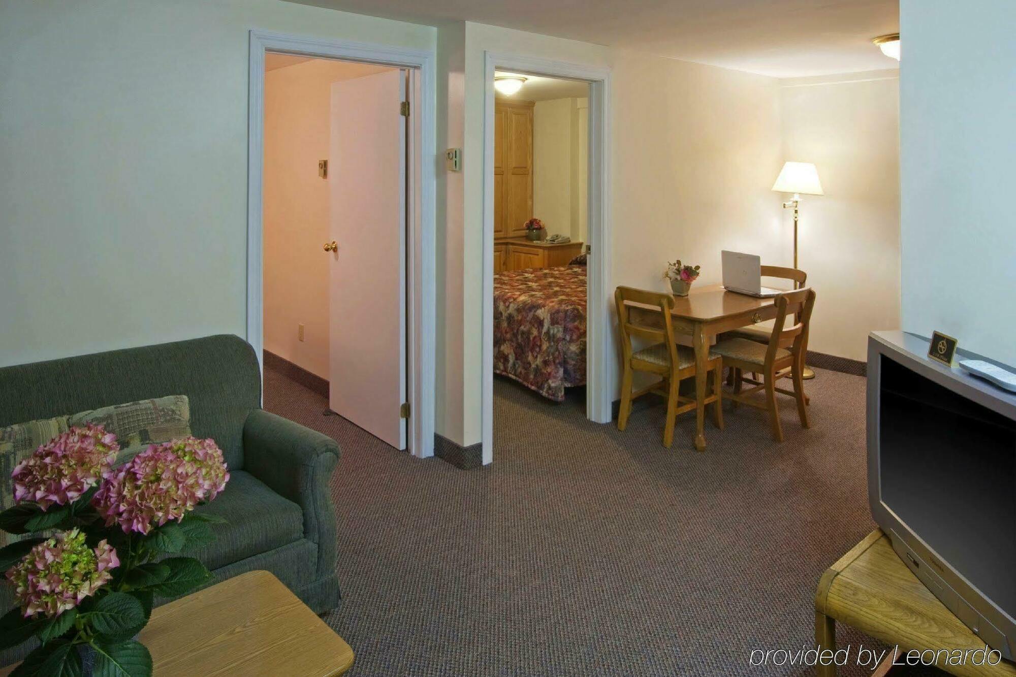 Econo Lodge Inn & Suites Saint John Szoba fotó